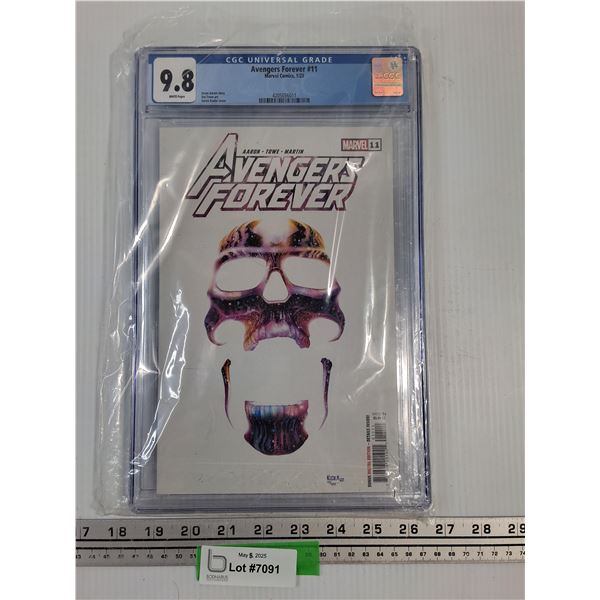 Graded Marvel Avengers Forever #11 Comic