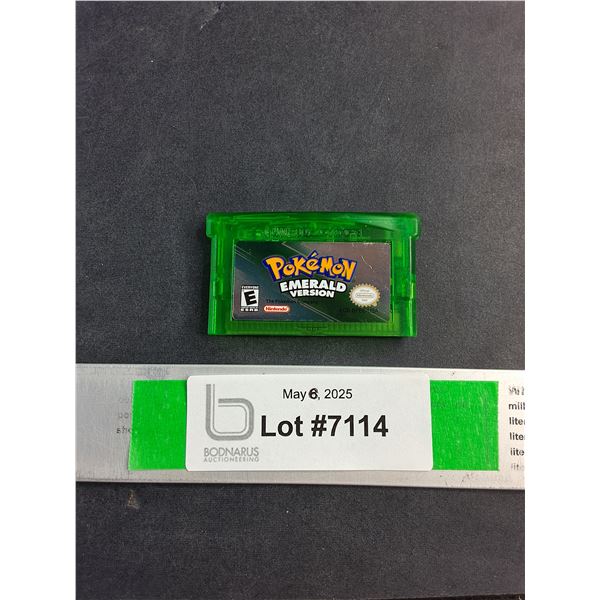 Pokémon Emerald Version Game Cartridge-CANNOT GUARANTEE AUTHENTICITY