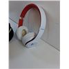 Image 4 : Wireless Beats Headphones with Case - As Is