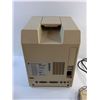 Image 4 : Apple Macintosh Classic with Original Accessories - Tested