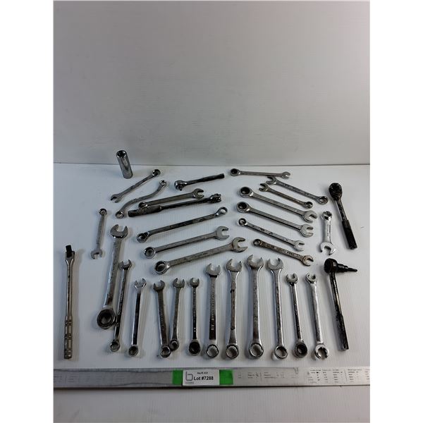 Wrenches, Ratchet Wrenches and Socket