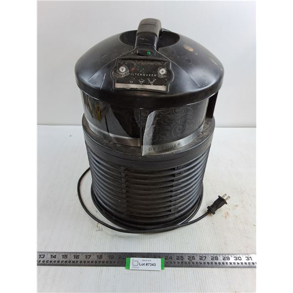 FilterQueen "Defender" Air Filter - Powers On - Pickup Preferred