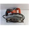 Image 2 : Black & Decker Circular Saw - As Is
