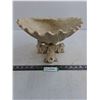 Image 1 : Fish-Footed Seashell Bird Bath