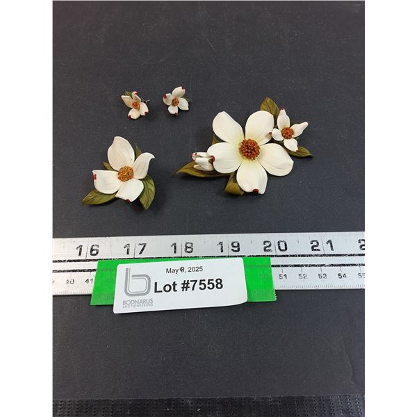 Leather Dogwood Flower Brooch Set & Earrings Set