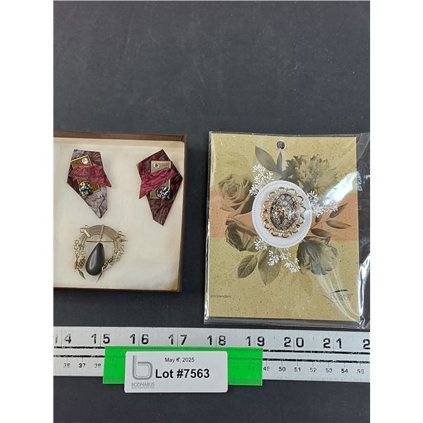 Jewelry Lot: (2) Brooches, Handmade Earrings