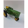 Image 2 : John Deere Die Cast Model 3020 Tractor - 1/16 Scale