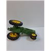 Image 4 : John Deere Die Cast Model 3020 Tractor - 1/16 Scale