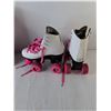 Image 2 : Pair of Girl's Wave Rollerskates- 2