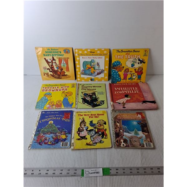 (9) Vintage Kids' Books- Winnie the Pooh, Berenstain Bears, Country Mouse/City Mouse, Misc.