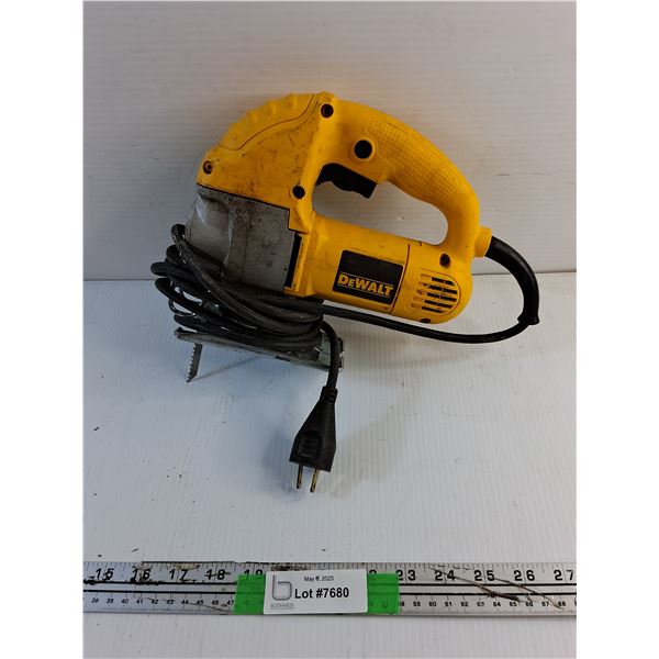 De Walt Reciprocating Saw - Tested