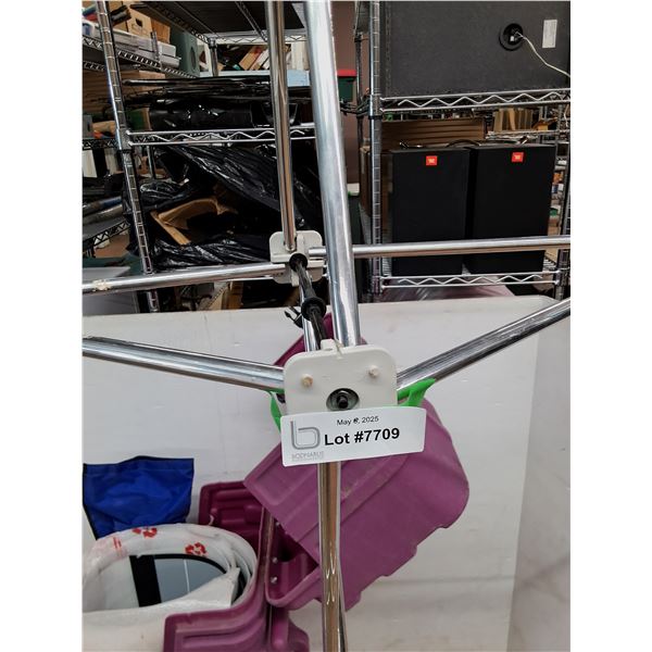 *Folding Back Drop w/ Wheeled Case, 92" x 87" - Cannot Ship