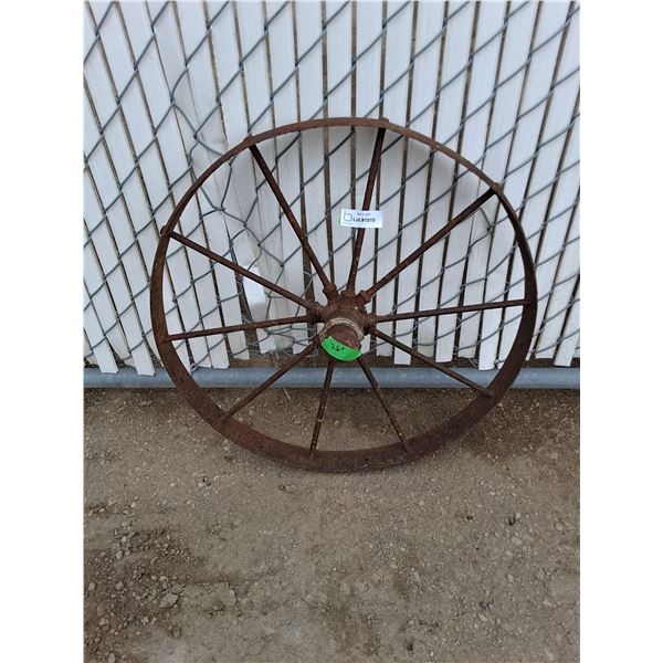 ** Vintage Wagon Wheel - Pickup Only