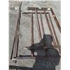 Image 1 : ** Metal Fencing & Extra Braces - Pickup Only
