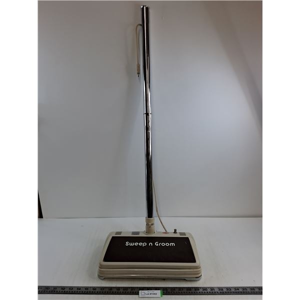 Vintage Sweep n'Groom Vacuum Power Head - Untested
