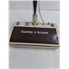 Image 2 : Vintage Sweep n'Groom Vacuum Power Head - Untested