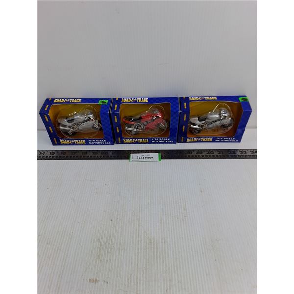 (3) Maisto Road&Track 1:18 Replica Motorbikes - NIB