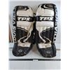 Image 1 : Set of Louisville TPS Adult Size Black/White Goalie Pads 27" Tall x 12" Wide
