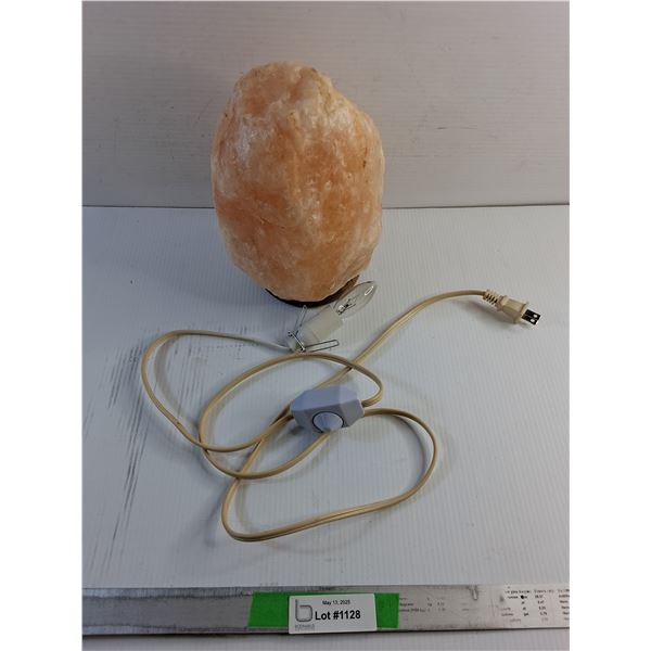 Salt Lamp - As Is - Pickup Preferred
