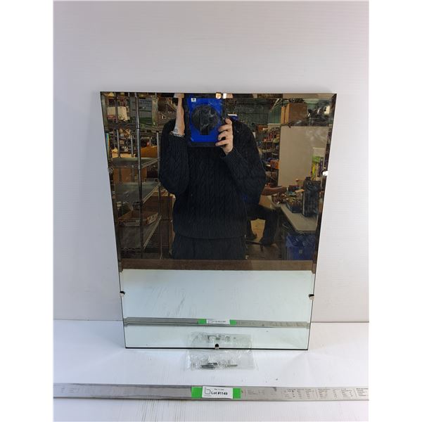 Mirror 24 x 18   - Pick Up