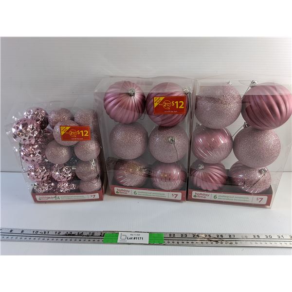 Shatterproof Christmas Tree Ornaments