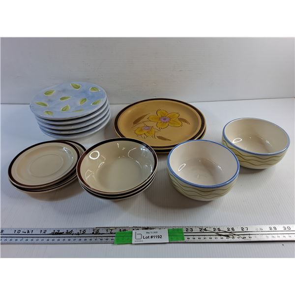 Ceramic Dining Plates and Bowls
