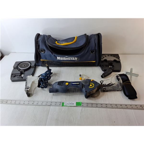 Mastercraft Precision Saw- Powers On, Case (One Zipper Broken) and Accessories