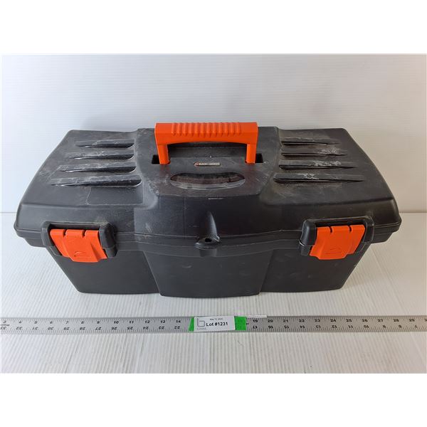 Black & Decker Plastic Tool Box 9" Tall x 20.5" Long x 10" Wide