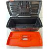 Image 2 : Black & Decker Plastic Tool Box 9" Tall x 20.5" Long x 10" Wide