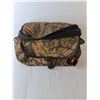 Image 3 : Camo Lot- Mossy Oak Duffel Bag, Bushnell Telescope Case, Gloves