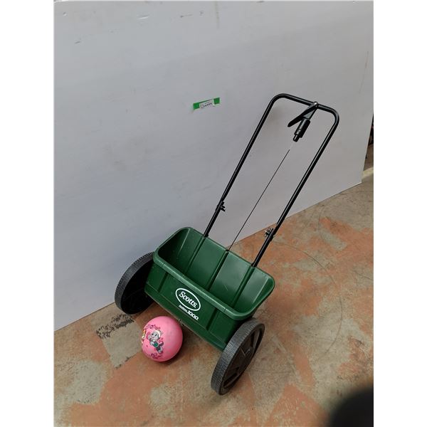 *Scott's Fertilizer Spreader, Children's Paw Patrol Ball, Cannot Ship