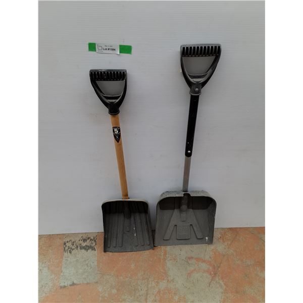 **(2) Grain Style Plastic Shovels, Cannot Ship