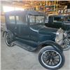 Image 1 : 1927 Ford Model T Tudor        (Turns Over)