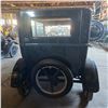 Image 6 : 1927 Ford Model T Tudor        (Turns Over)