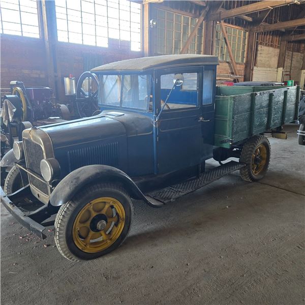 1928 Graham Bros One Tonne    (Turns Over)