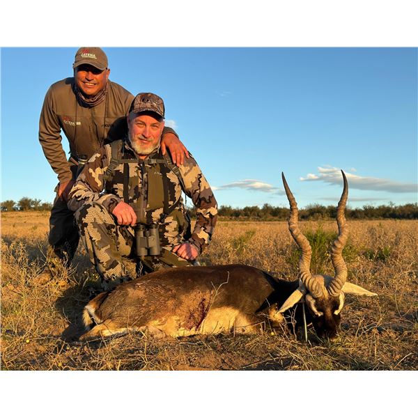 ARGENTINA – 5 DAY BIG GAME HUNT FOR FOUR HUNTERS: