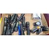 Image 4 : 14 ASSORTED FLASHLIGHTS AND 14 C123 BATTERIES