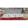 Image 1 : 51" X 13 X 3" FLAMBEAU HARD CASE NO KEY