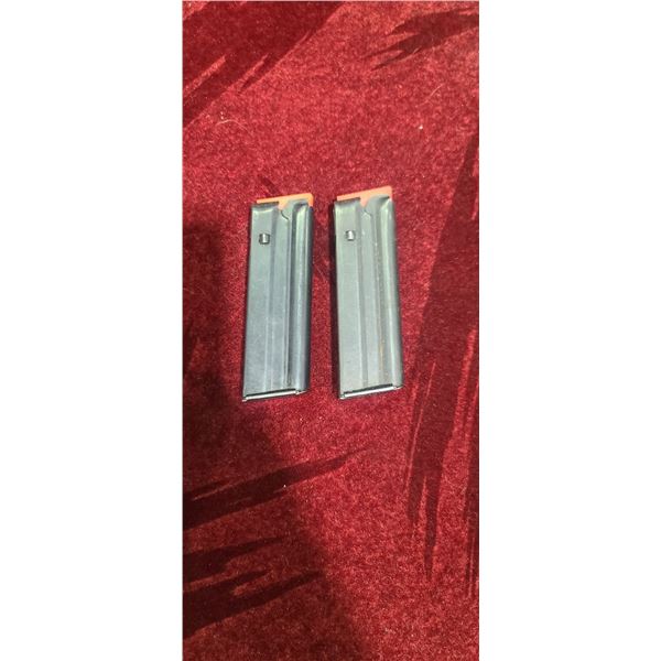 TWO TEN ROUND MOSSBERB PLINKSTER/702 .22LR