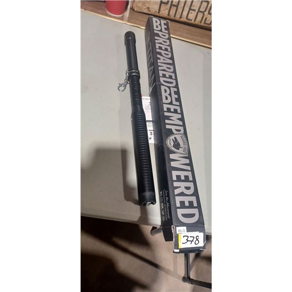 NEW GUN DOG DEFENSE STUN GUN AND FLASHLIGHT