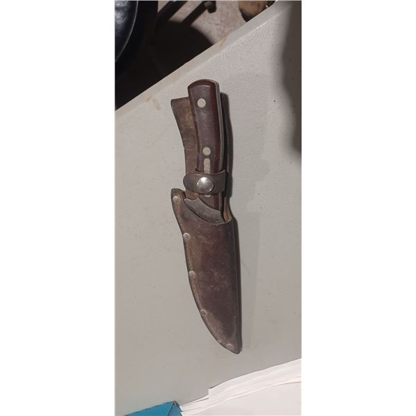 SCHRADE OLD TIMER 150T  KNIFE ,US MADE, 6 INCH BLADE C/W SHEATH