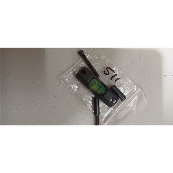 GUN MOUNTED LEVEL ATTACHMENT