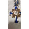 Image 4 : WW II MEMORBILIA MILITARY IRON CROSS  MEDAL