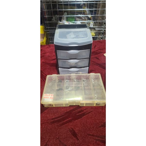 TWO PARTS TRAY/BIN WITH MISC PARTS