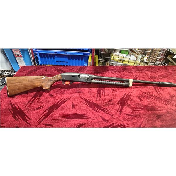 REMINGTON  MODEL 11-87, 2 3/4 INCH SEMI-AUTO C/W CHOKE SN 3002902  FOREND MISSING (321)