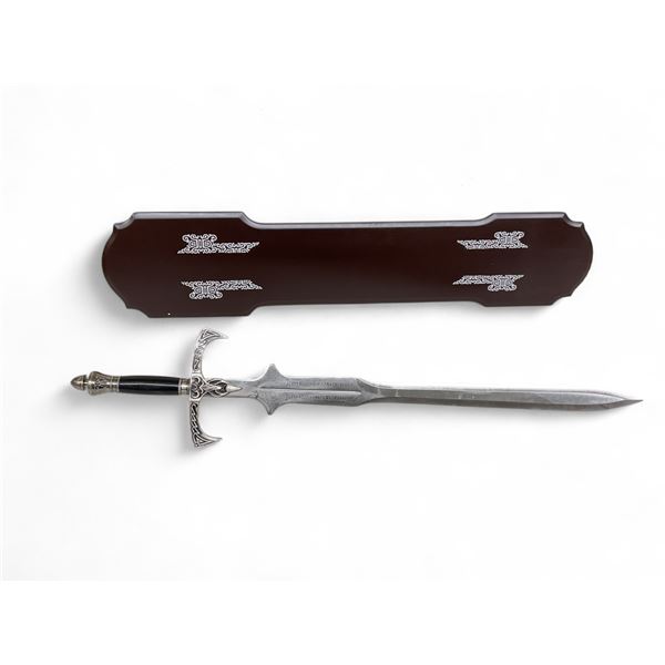 27" Blade Knights Sword with Plaque Hanger