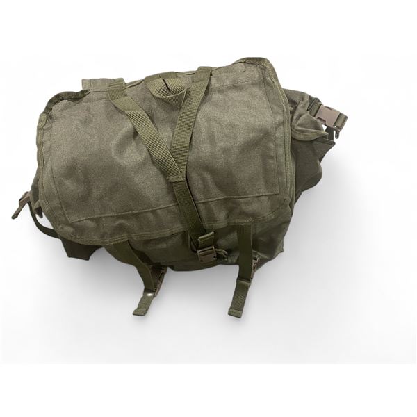 1x NBC Bag Commercial Remake Olive - Condition New