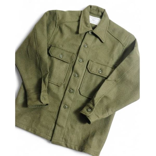 1x CF Wool Shirt Size Medium - Condition New