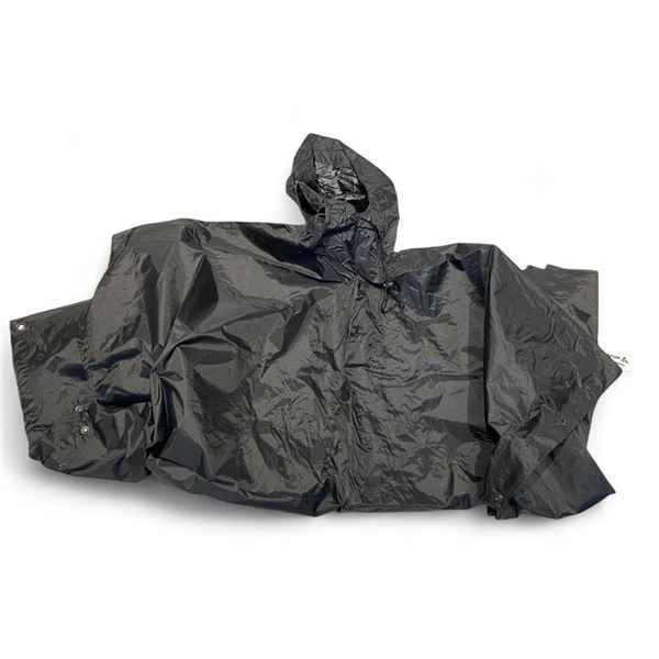 1x Parklands Rain Poncho Black. 3XLarge
