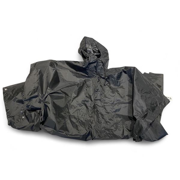 1x Parklands Rain Poncho Black. 3XLarge